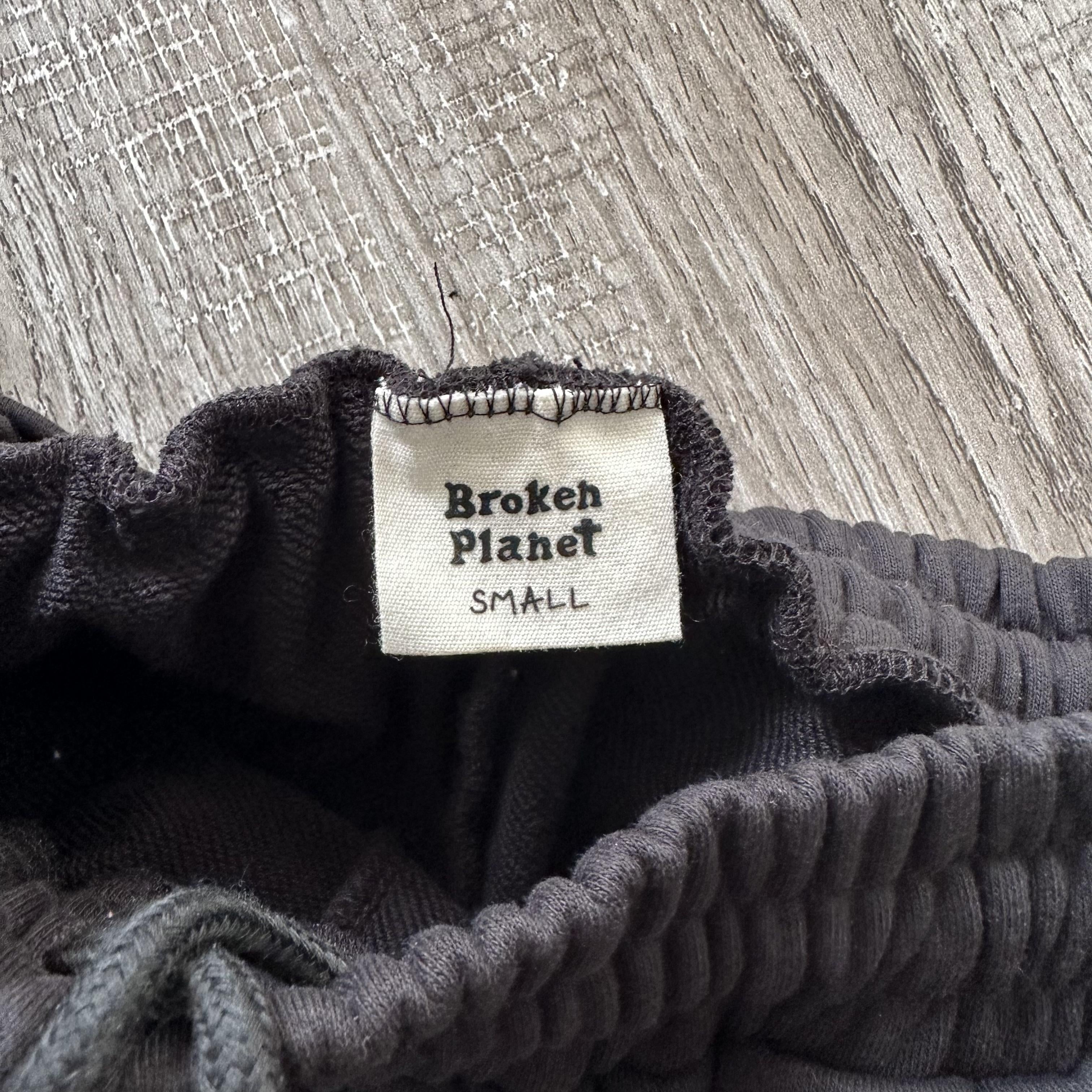 Broken P Shorts