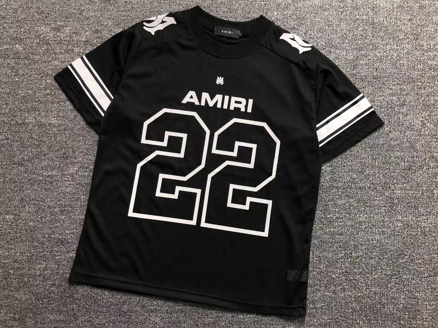 Amiri Shorts & Tshirt