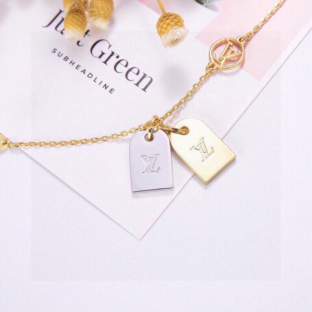Double-Tag Bracelet