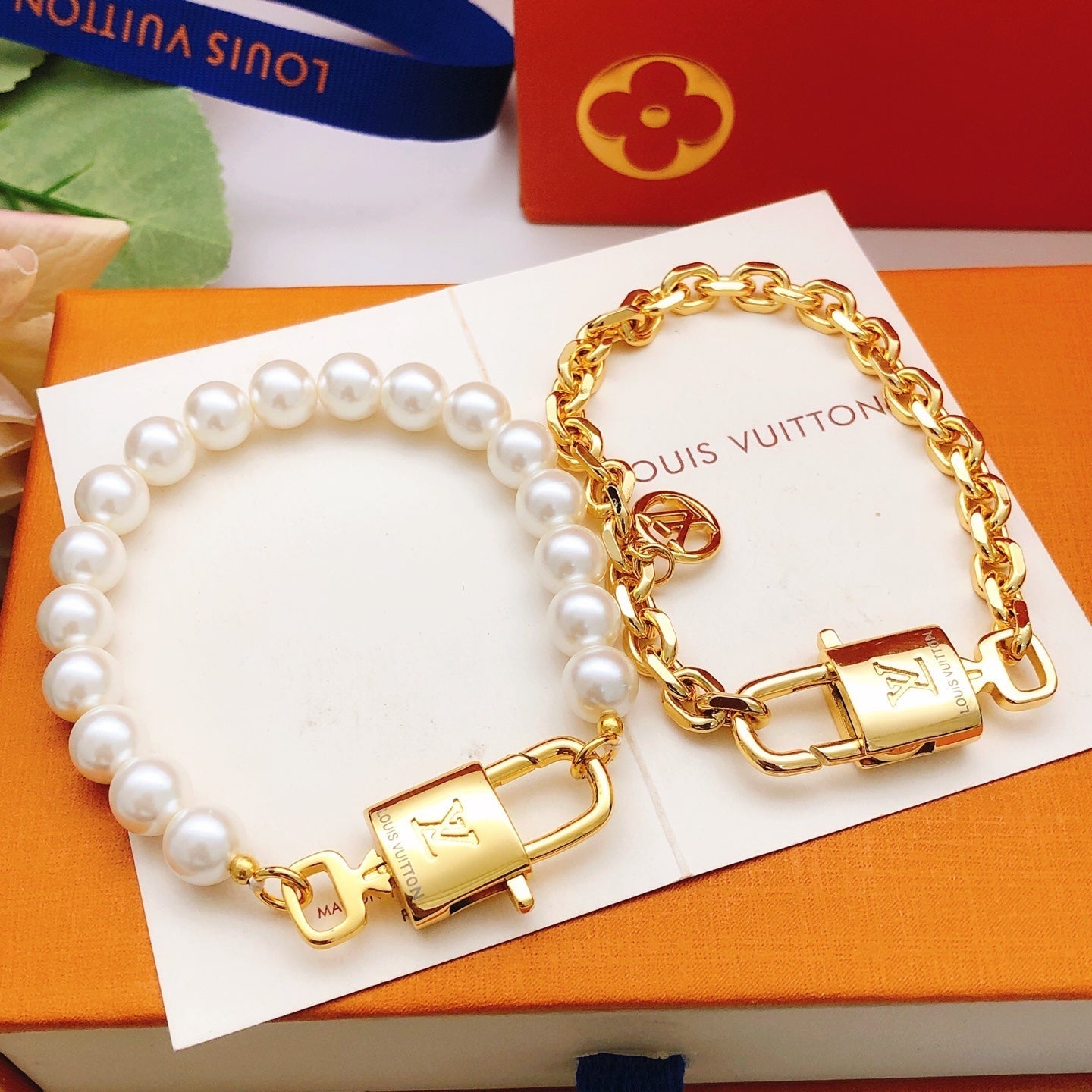 Double-Layer Pearl Bracelet with Clasp