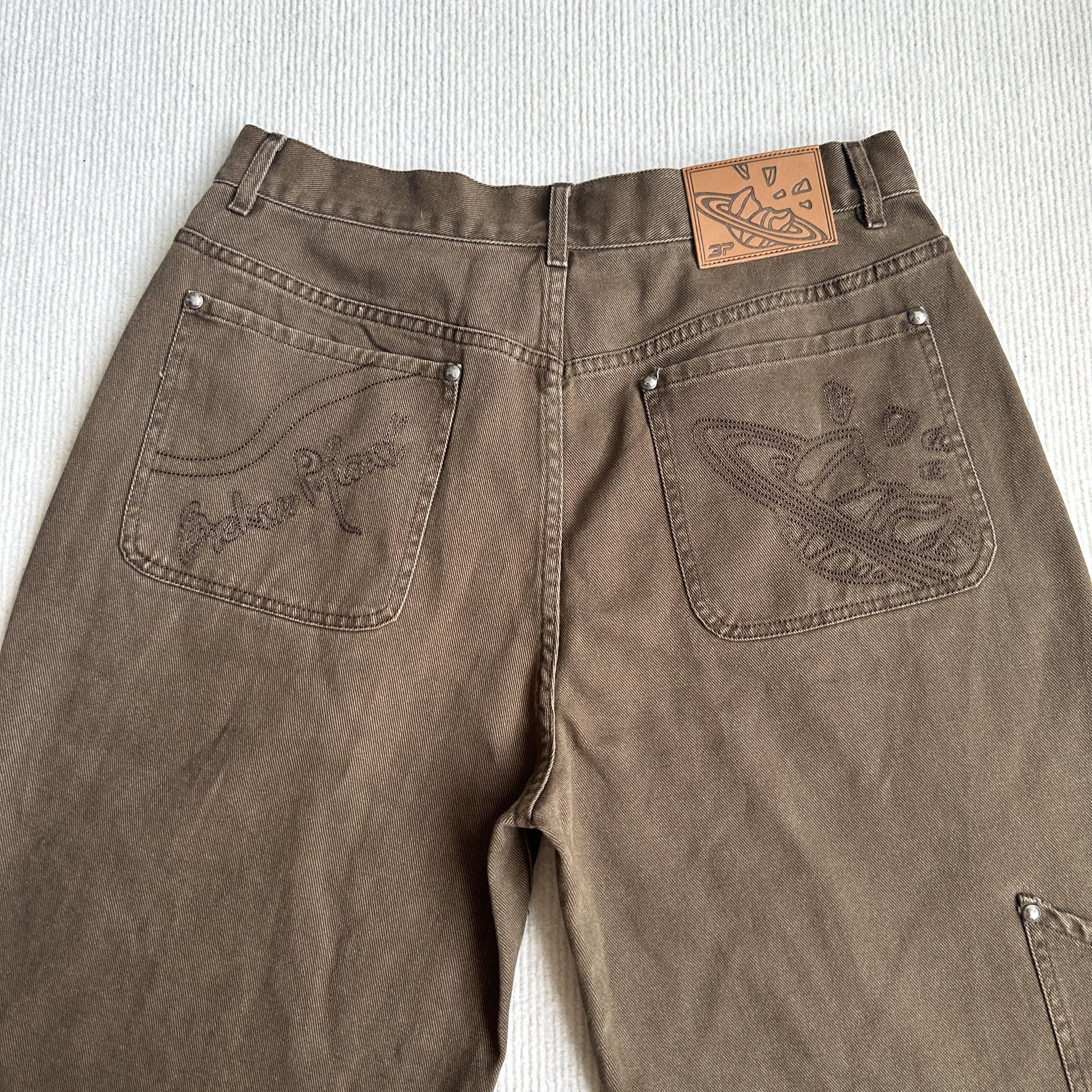 Broken P Shorts