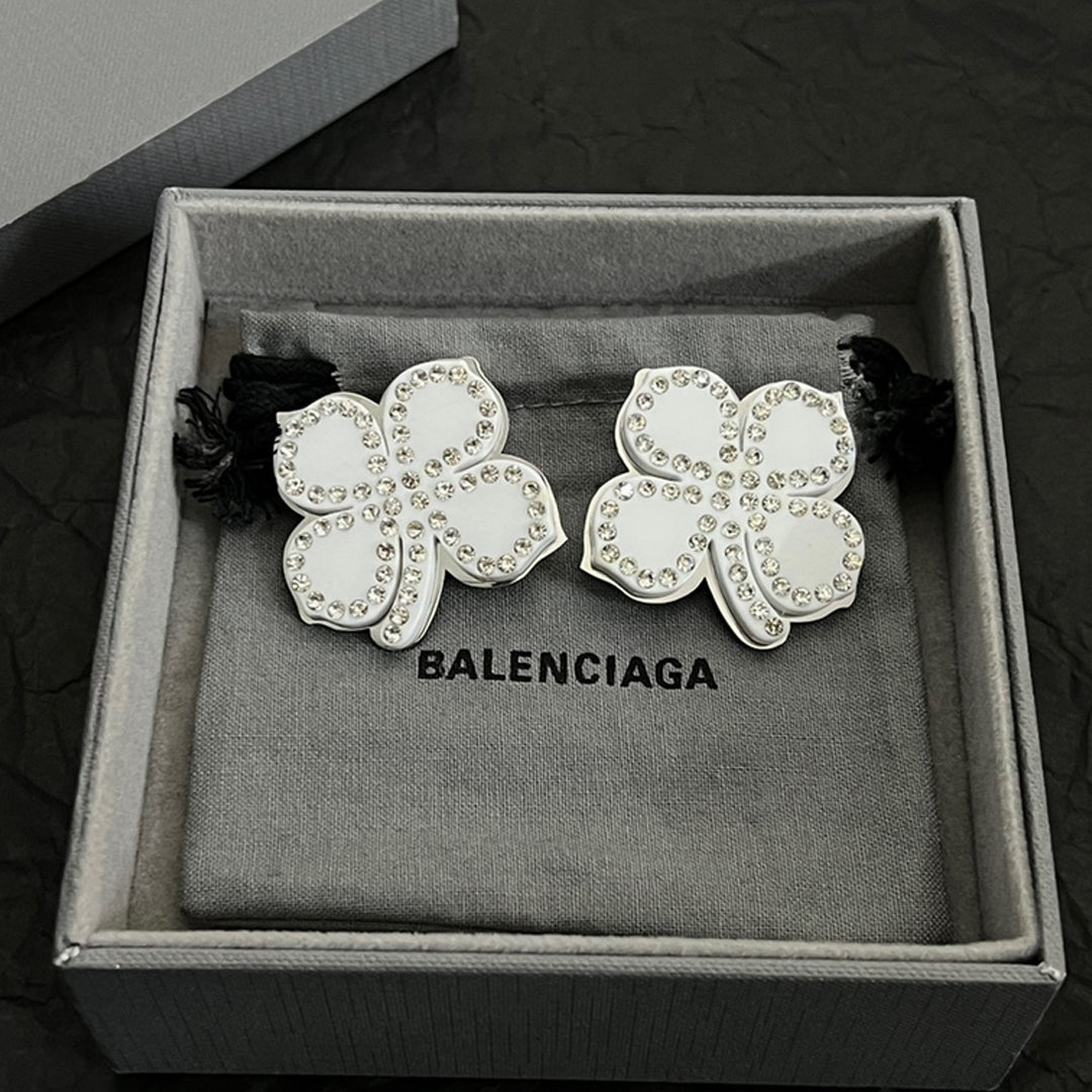 18K BB Flower Earrings
