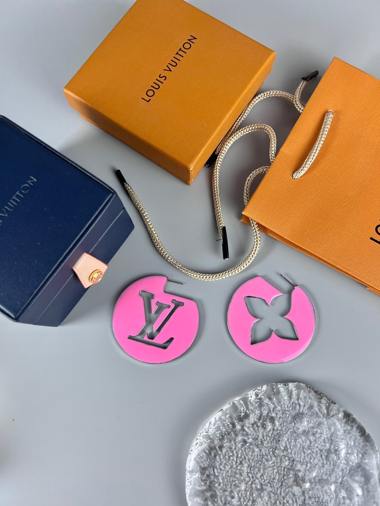 18k Louis Perfect Match Pink/Purple Earrings