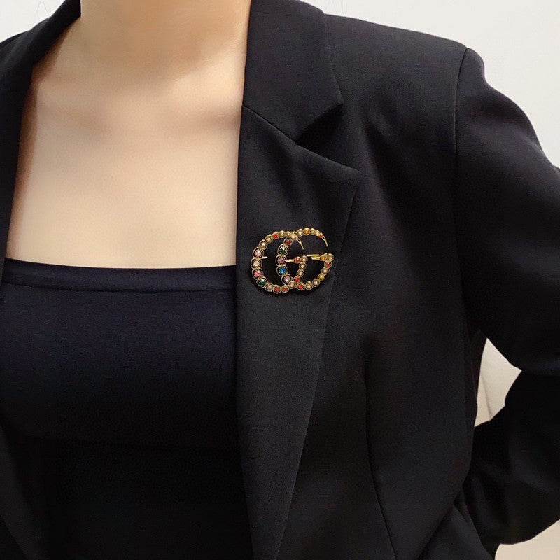 18K GG Color Crystal Brooch